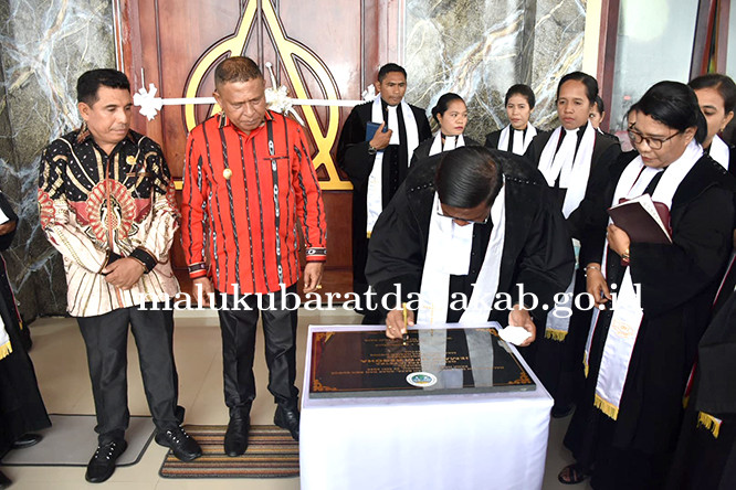 Resmikan Gereja Regoha, Wakil Bupati MBD Ajak Perkuat Sinergitas